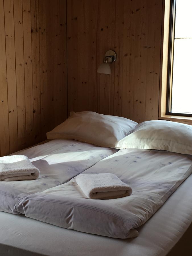 Hlitharendi Guesthouse Husid מראה חיצוני תמונה