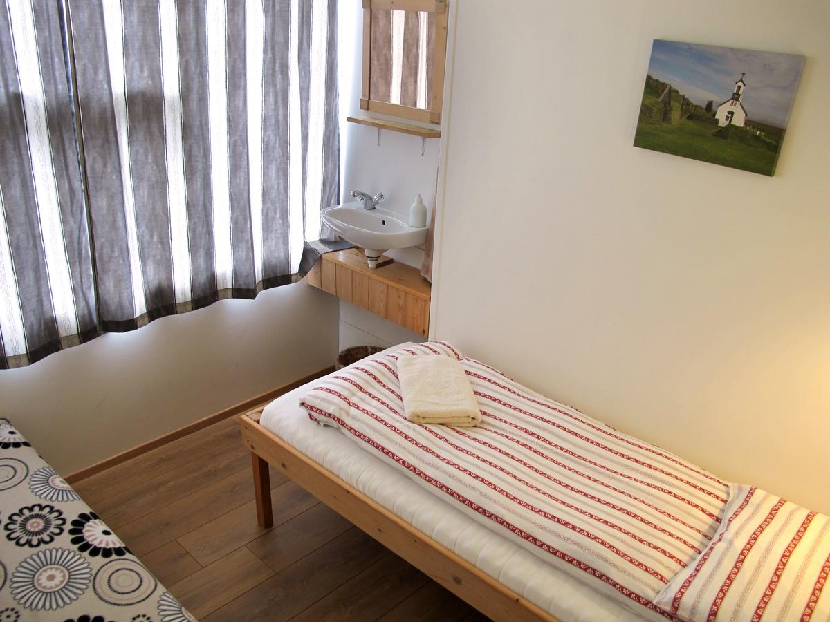 Hlitharendi Guesthouse Husid מראה חיצוני תמונה